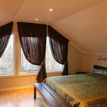 Myre Holiday Penthouse *